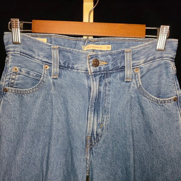 Levi's® Premium Baggy Dad Wide Leg Women's Jeans 25/30 - Picture 3 of 15